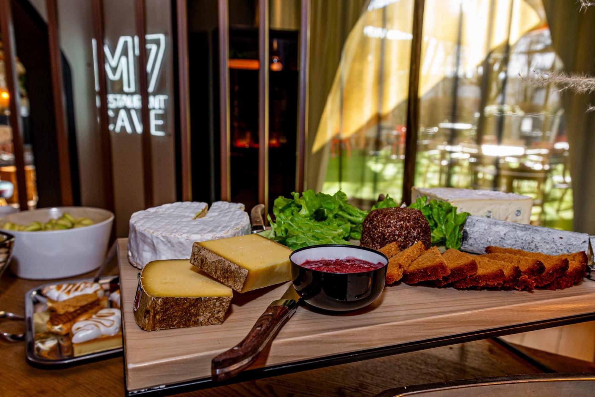 Mercure Beaune Centre Luaran gambar